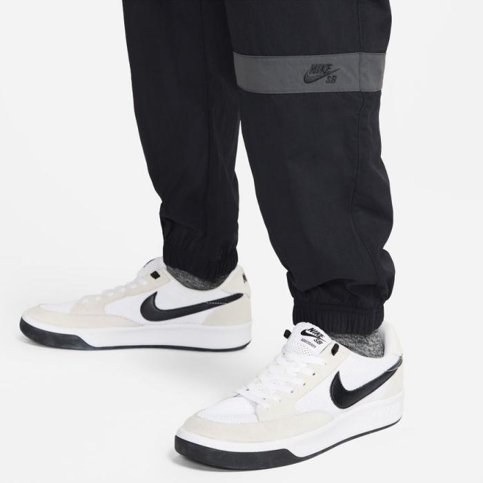 Tepláky Nike SB ESSENTIALS TRACK PANT black/anthracite