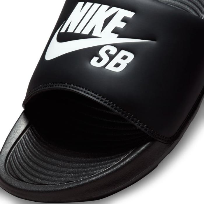 Pantofle Nike SB VICTORI ONE SLIDE SB black/white-black